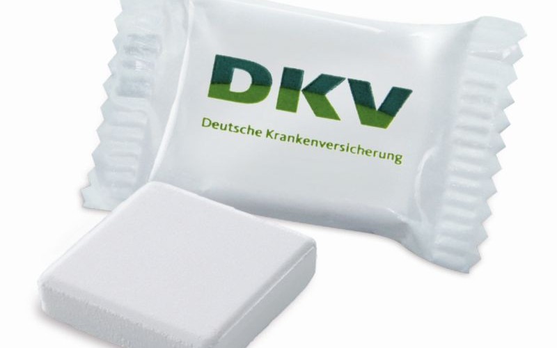 Čtvereček hroznového cukru ve fólii s potiskem