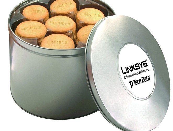 Sušenky s vyraženým logem v reklamní plechové dóze