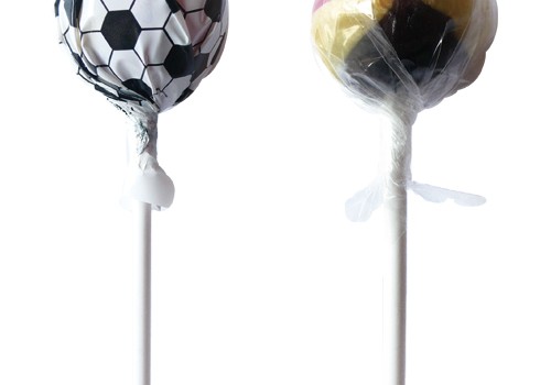 Kulaté lízátko s fotbalovým obalem