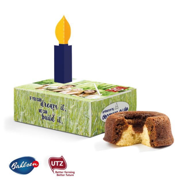Mini Cake in congratulations box