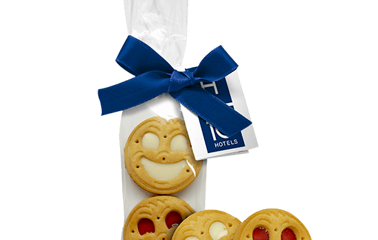 Bag with smile cookie