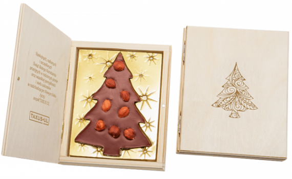Christmas Tree with Hazelnuts in Wood