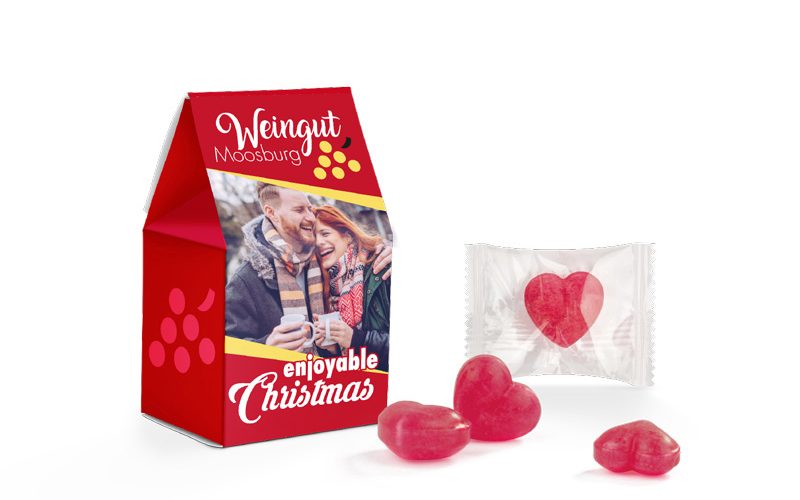 Mulled wine heart-shaped sweets