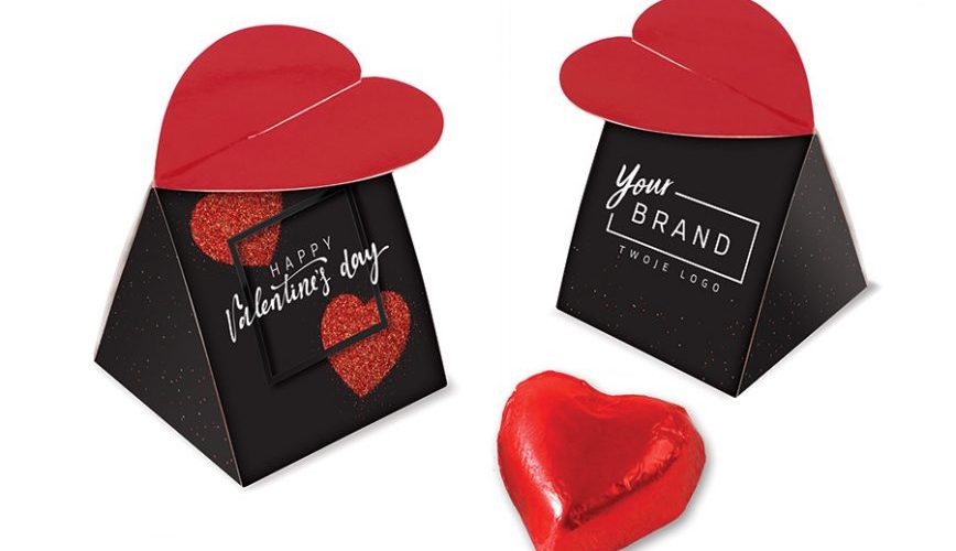 Valentine box with chocolate heart