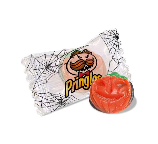 Flowpack candy with gummy pumpkin