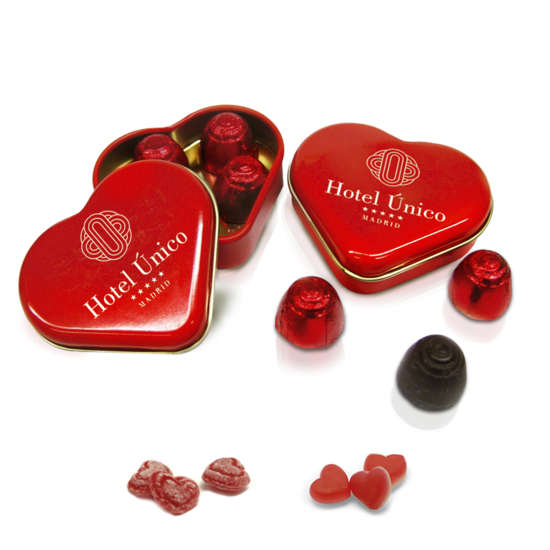 Heart tin with chocolates