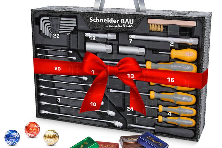 Lindt Advent Suitcase Personalized