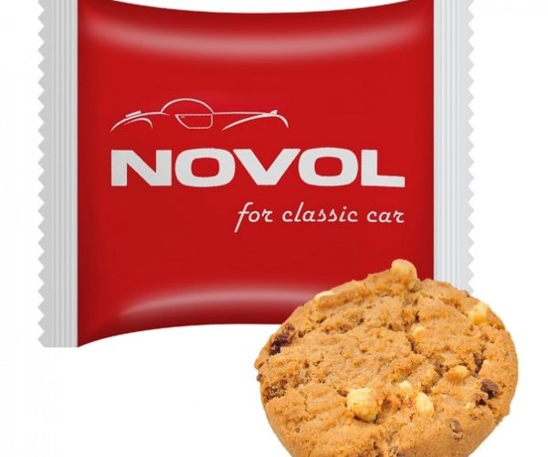 OATMEAL COOKIE WITH CRANBERRY AND WHITE CHOCOLATE