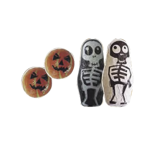 Pumpkin and skeleton of chocolate