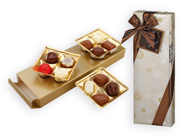 Belgian dark, milk and white chocolate pralines in gift box, 150 g