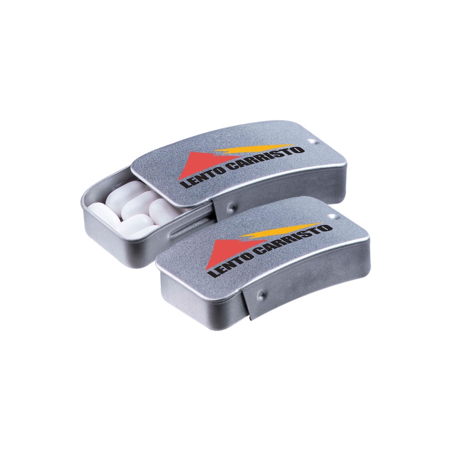 Small Tic-Tac fresh mints in tin