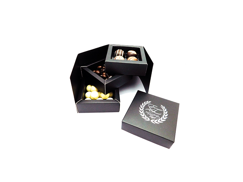 Triple mini box with chocolate