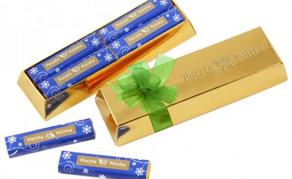 Promotion set of 8 milk chocolates