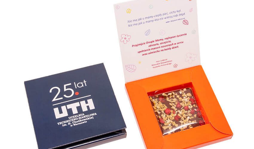 Small chocolates with lyophilized fruit bits 60 g