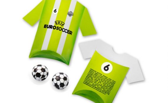 Promotion 2 chocolate balls in box in shape t-shirt